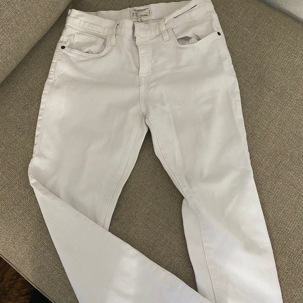 White current Elliot boyfriend jeans
